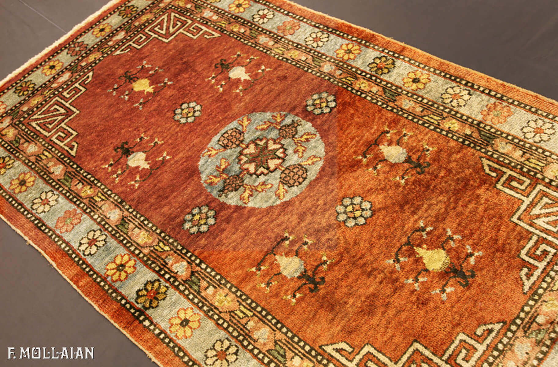 Tapis Antique Khotan Soie n°:89701390